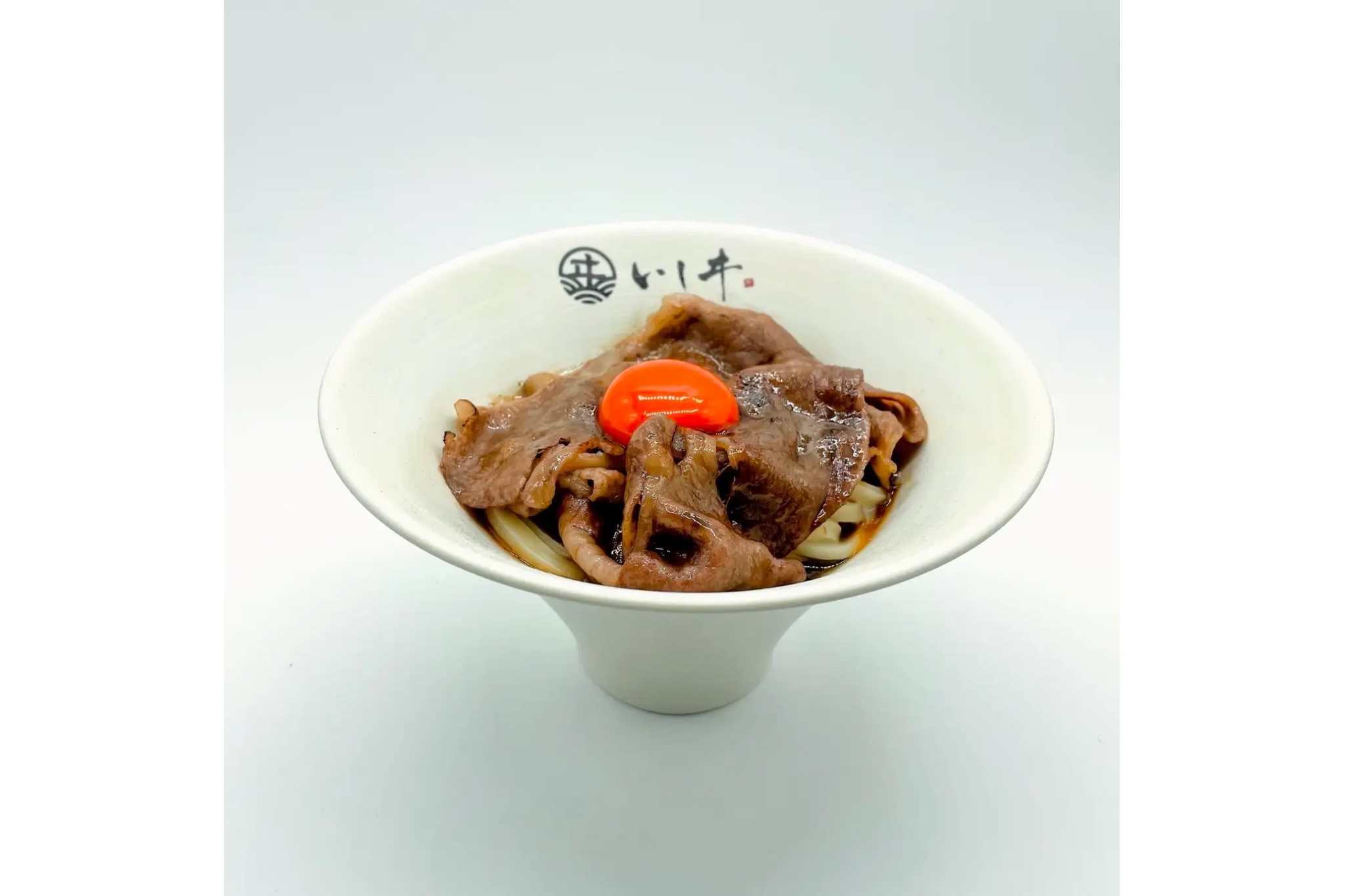 贅沢な“和牛すき焼きうどん”を楽しめる「麺屋いしヰ 銀座店」オープン