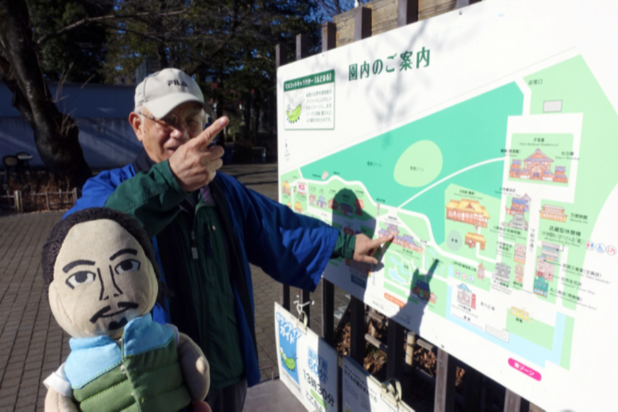 ▲たてもの園のレイアウトは東京の縮図。西ゾーンには多摩の農村エリアや山の手、東ゾーン・センターゾーンには下町やお屋敷が設営されています。「ここ、二・二六事件で高橋是清が暗殺された建物ね」とボランティアガイドのおじさん。