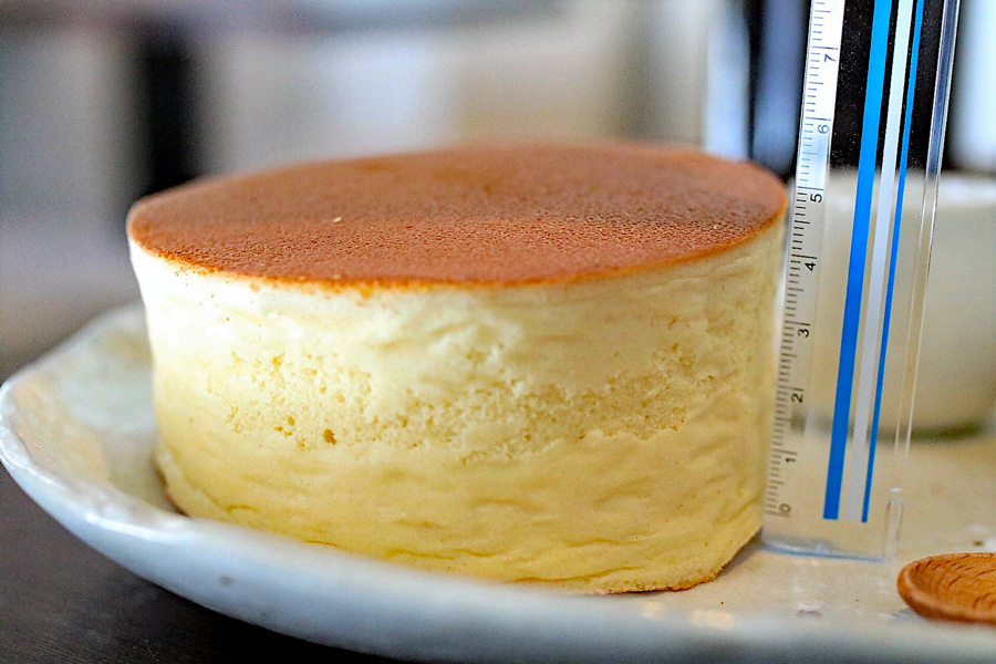 焼き上がりまで30分 厚さ5センチの極厚ホットケーキが話題のカフェ ソンジン に潜入 レッツエンジョイ東京