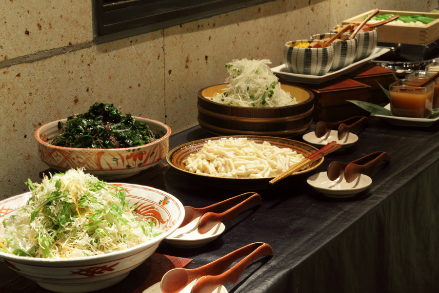 池袋 サラダバーほか 野菜たっぷりヘルシーランチ3選 レッツエンジョイ東京