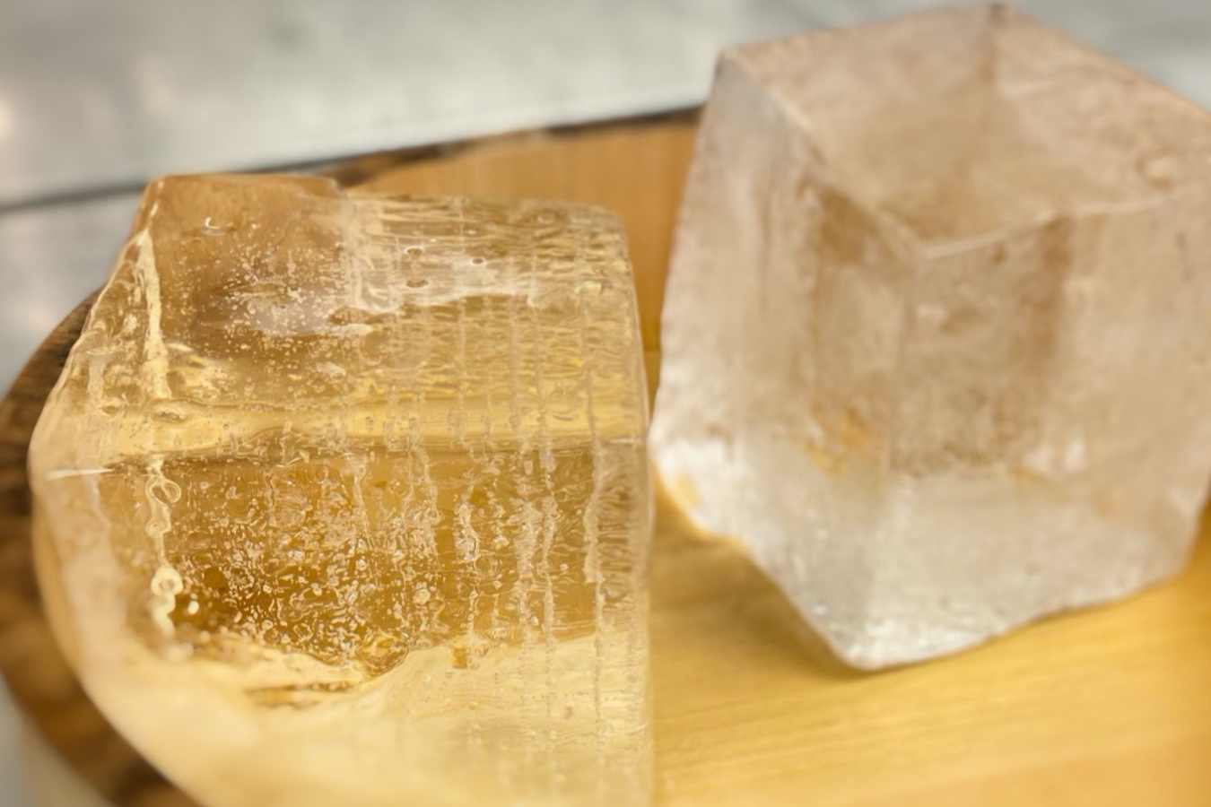 ▲涼やかな日光の自然の冷気を閉じ込めた天然水を使用