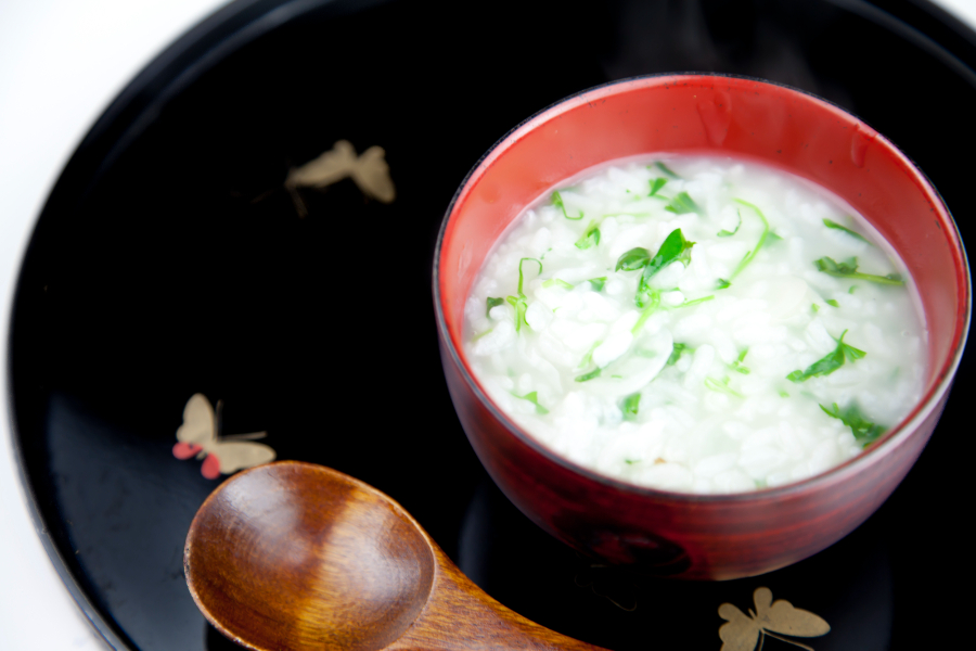 1月7日に食べるもの「七草がゆ」
