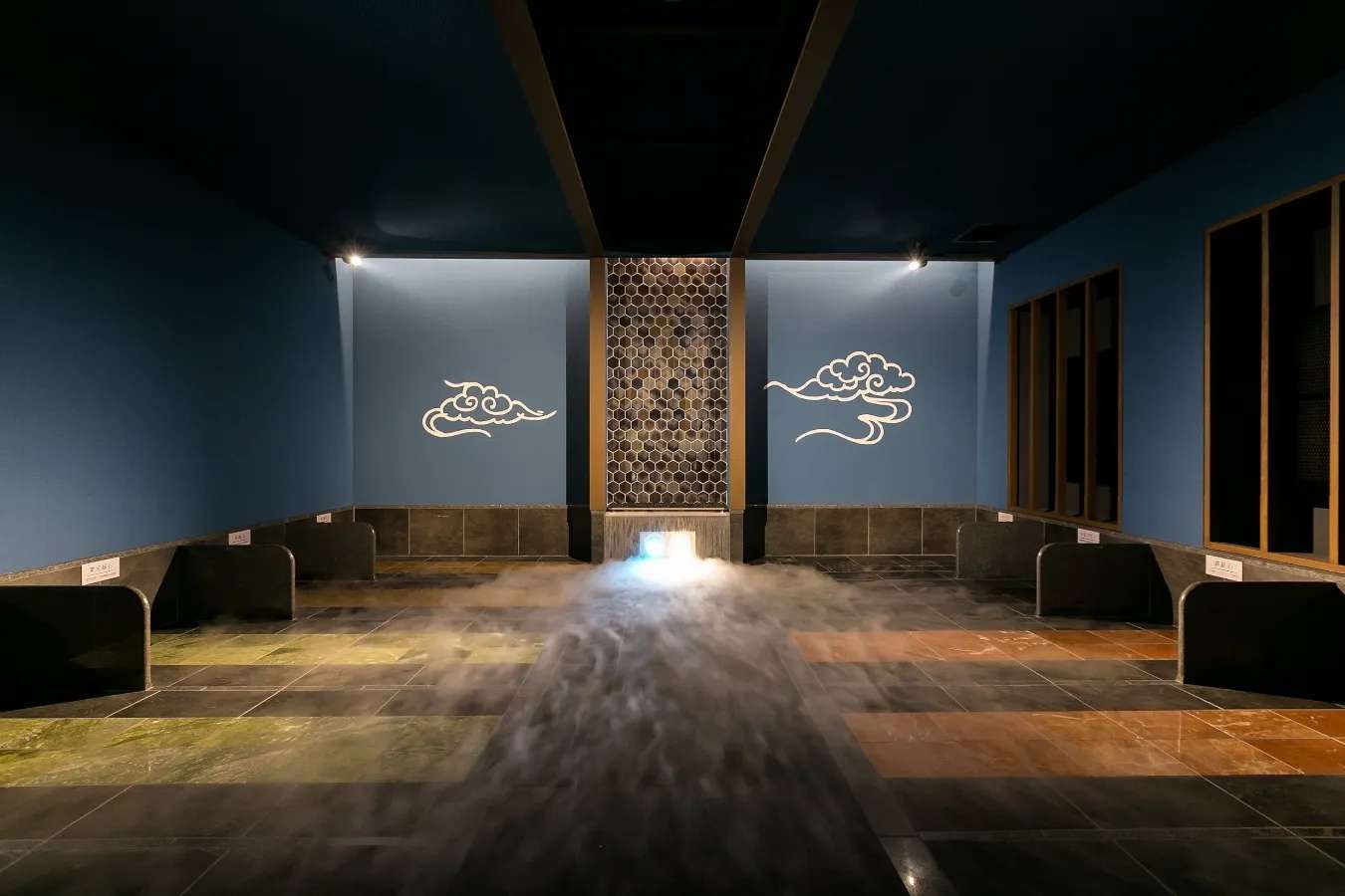 埼玉 カップルで入れる岩盤浴も 秋デートで行きたい温泉スパ4選 レッツエンジョイ東京