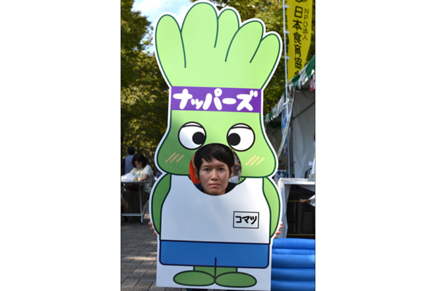 ▲時期は外れますが食育フェアでの一枚。このサイズで自立出来ない男らしさ。