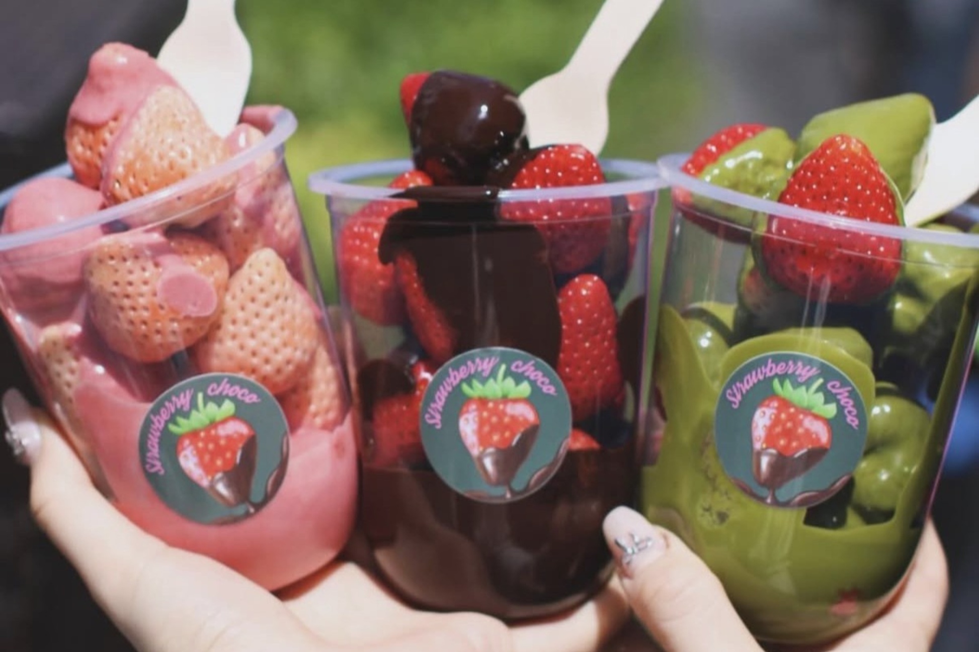 原宿発！いちごチョコ専門店「ストロベリー チョコ」限定ショップが舞浜にオープン