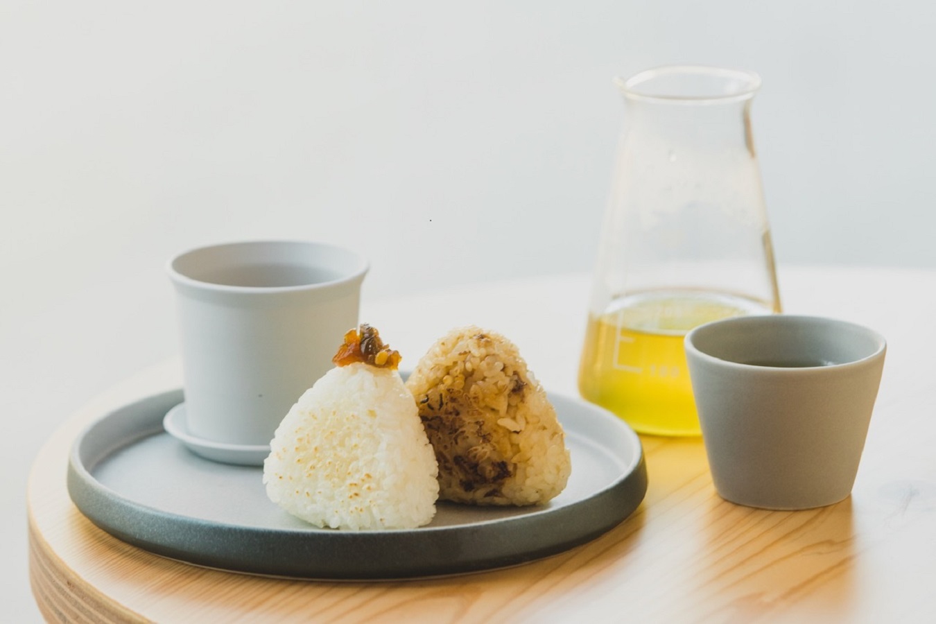 ▲「朝むすびセット(ドリンク付)」(660円)