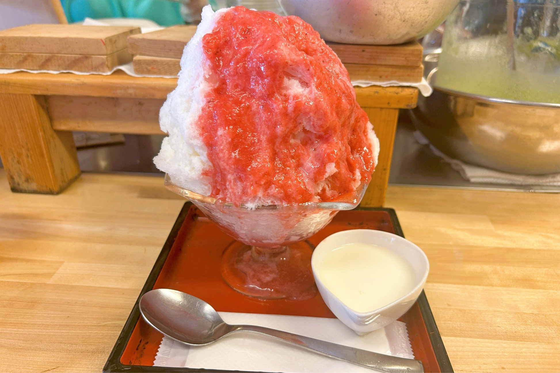 都内屈指のかき氷の名店「ひみつ堂」に行ってきた！ふんわり食感のかき氷を実食レポ