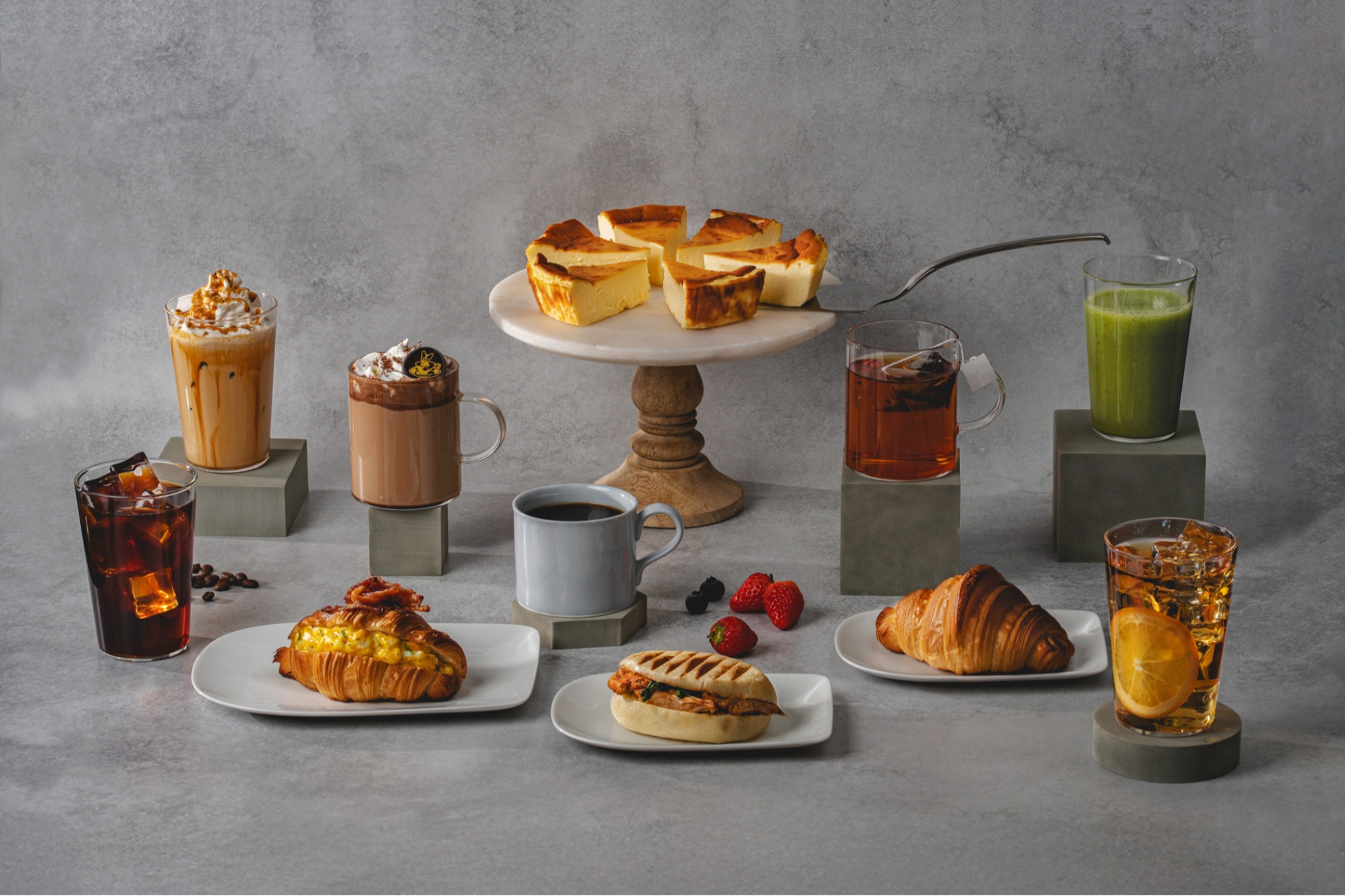 パウンドケーキ専門店が手掛ける新業態！「カフェパブロフ」赤坂にオープン