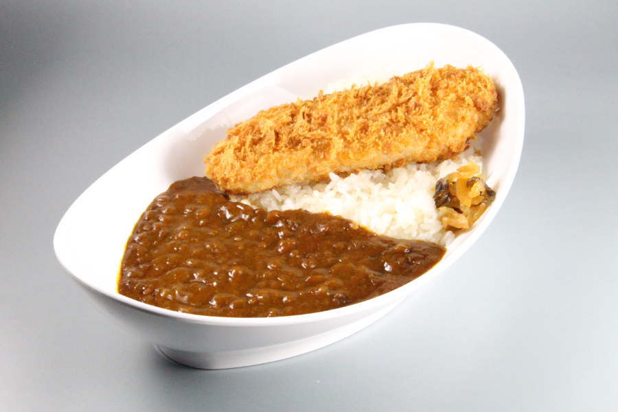 ▲まぐろカツカレー