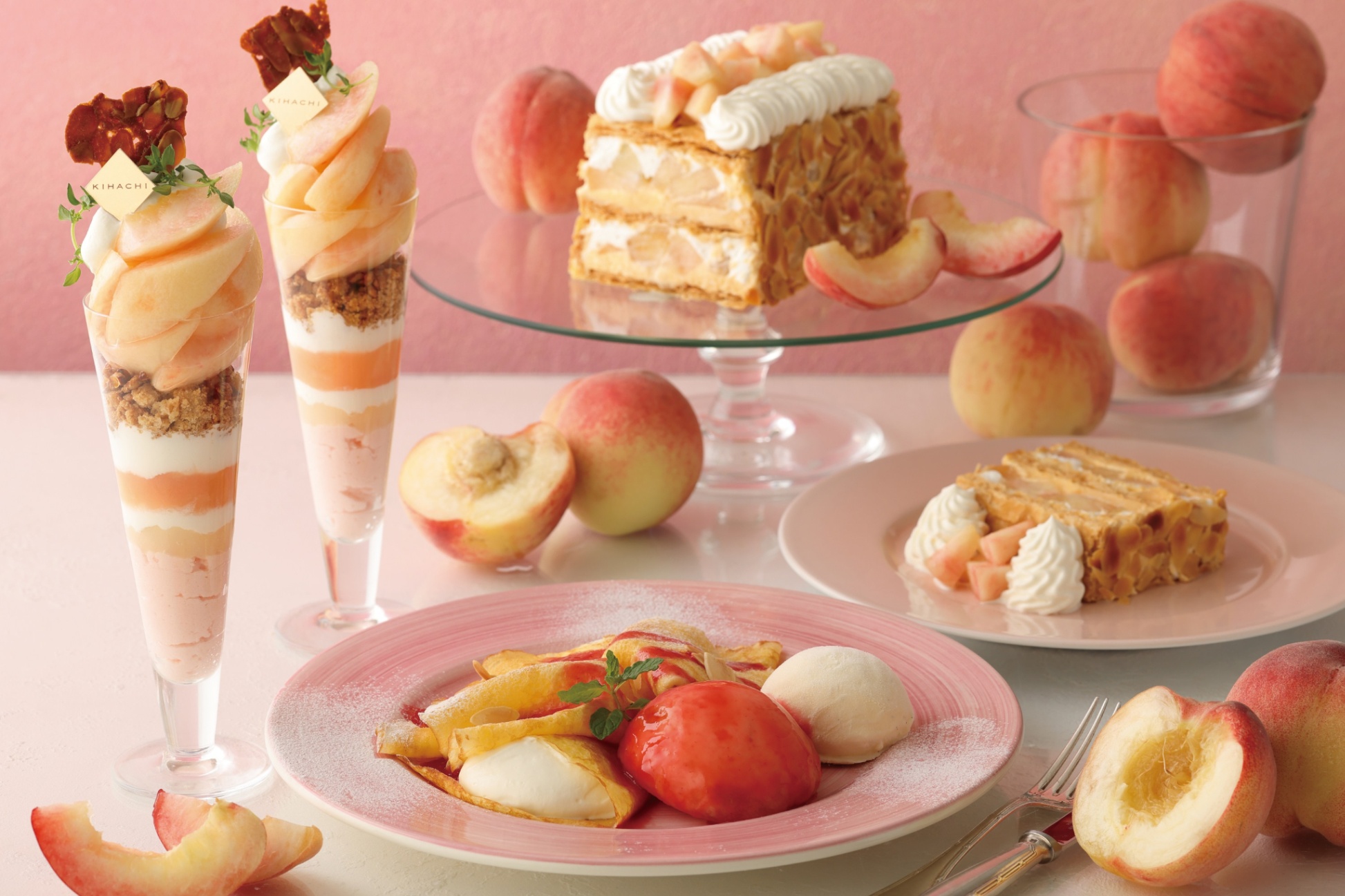 【キハチ カフェ】“旬の白桃”を楽しめるスイーツフェア開催！新作パフェも