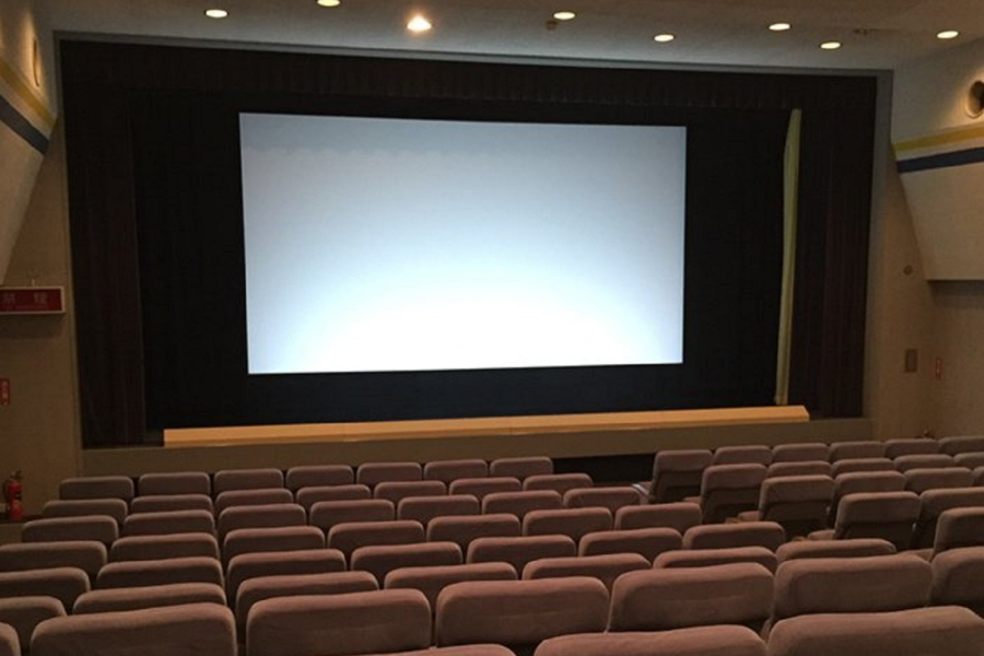 昔の名作映画のリバイバル上映も 東京の 名画座 7選 レッツエンジョイ東京