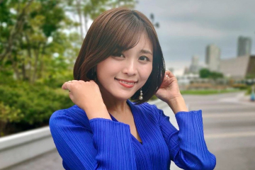 東紗友美