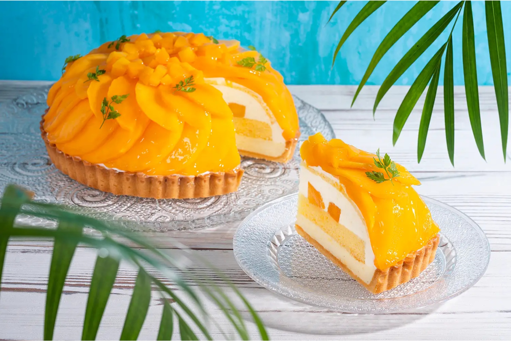 マンゴー＆桃を使用した夏にピッタリのケーキ2種！「ダッキーダック」より登場