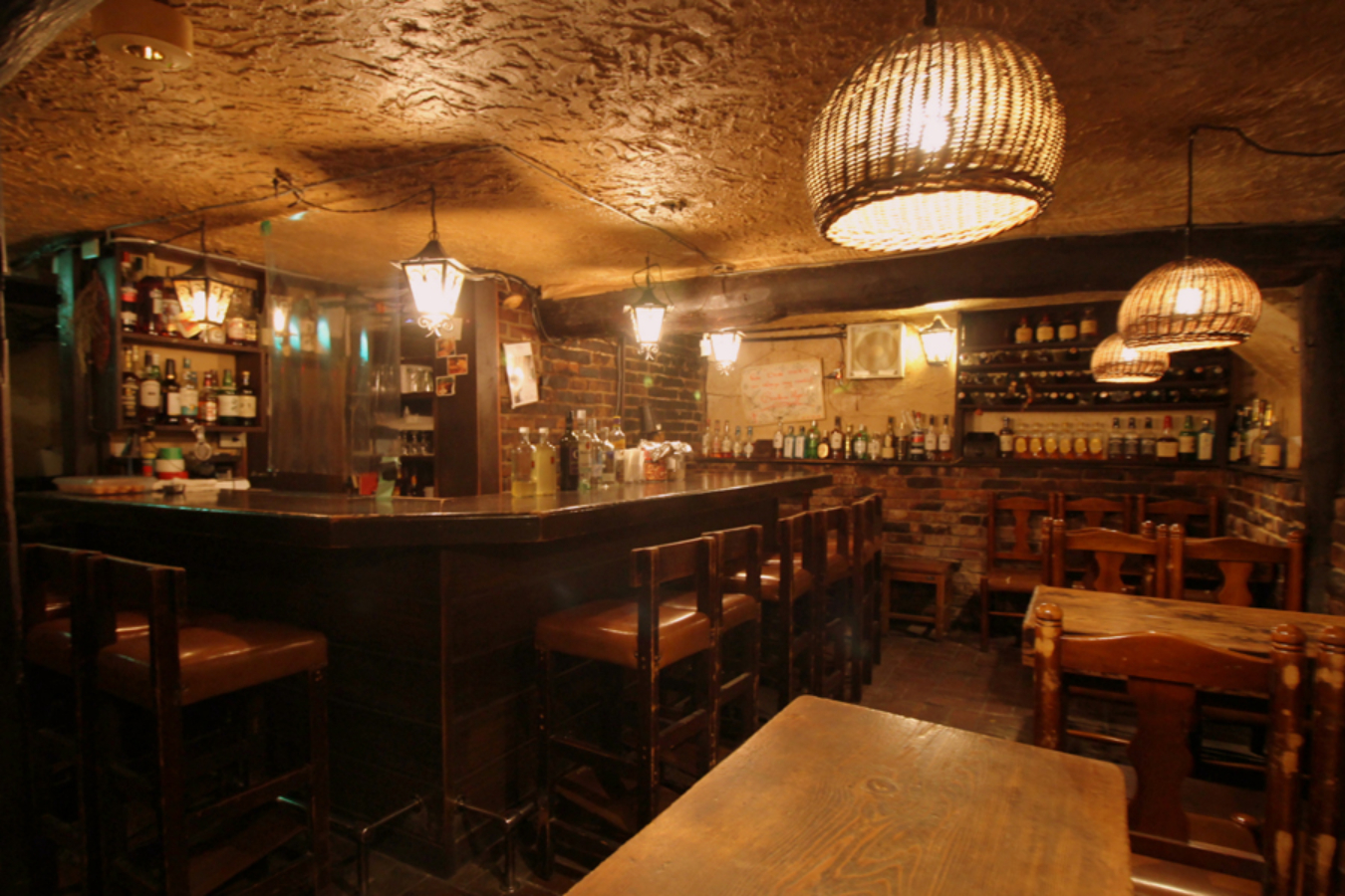 新宿 初心者ok 女性一人飲みに最適なお店7選 レッツエンジョイ東京