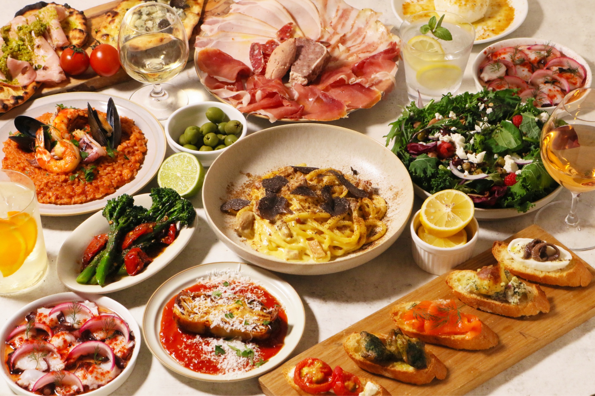 “イタメシ”を東京らしく表現した「PUPA イタメシとワイン」新宿にオープン