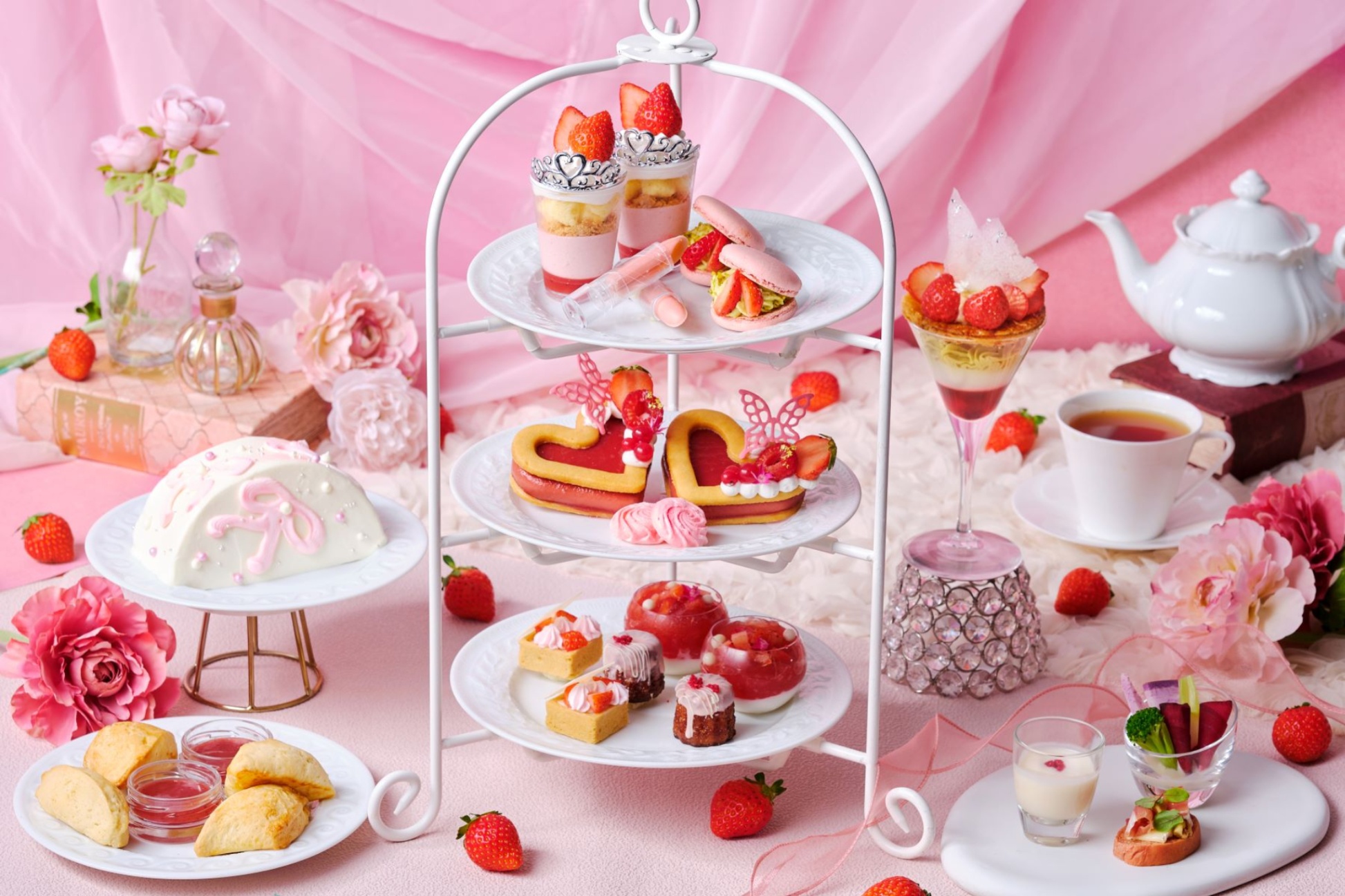 “プリンセス”テーマのいちごアフタヌーンティーが登場！横浜「アートグレイス ポートサイドヴィラ」で