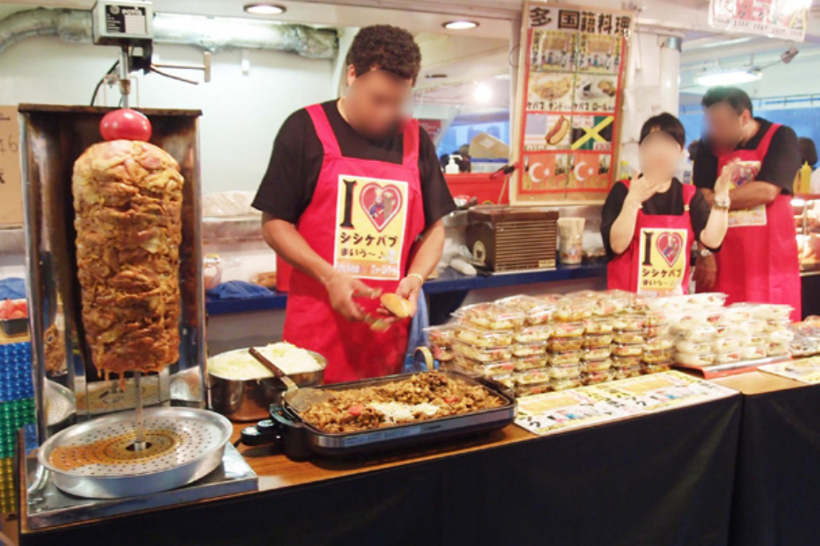 ▲納涼船内の売店