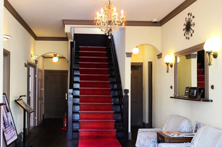 鎌倉にこんな穴場が 大正ロマン感がすごい 4 000円台 のホテルは女子一人旅にぴったり レッツエンジョイ東京 鎌倉にこんな穴場が 大正ロマン感がすごい 4 000円台 のホテルは女子一人旅にぴったり レッツエンジョイ東京