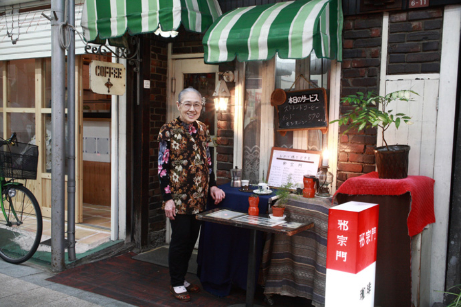 ▲店主の風呂田和枝さん