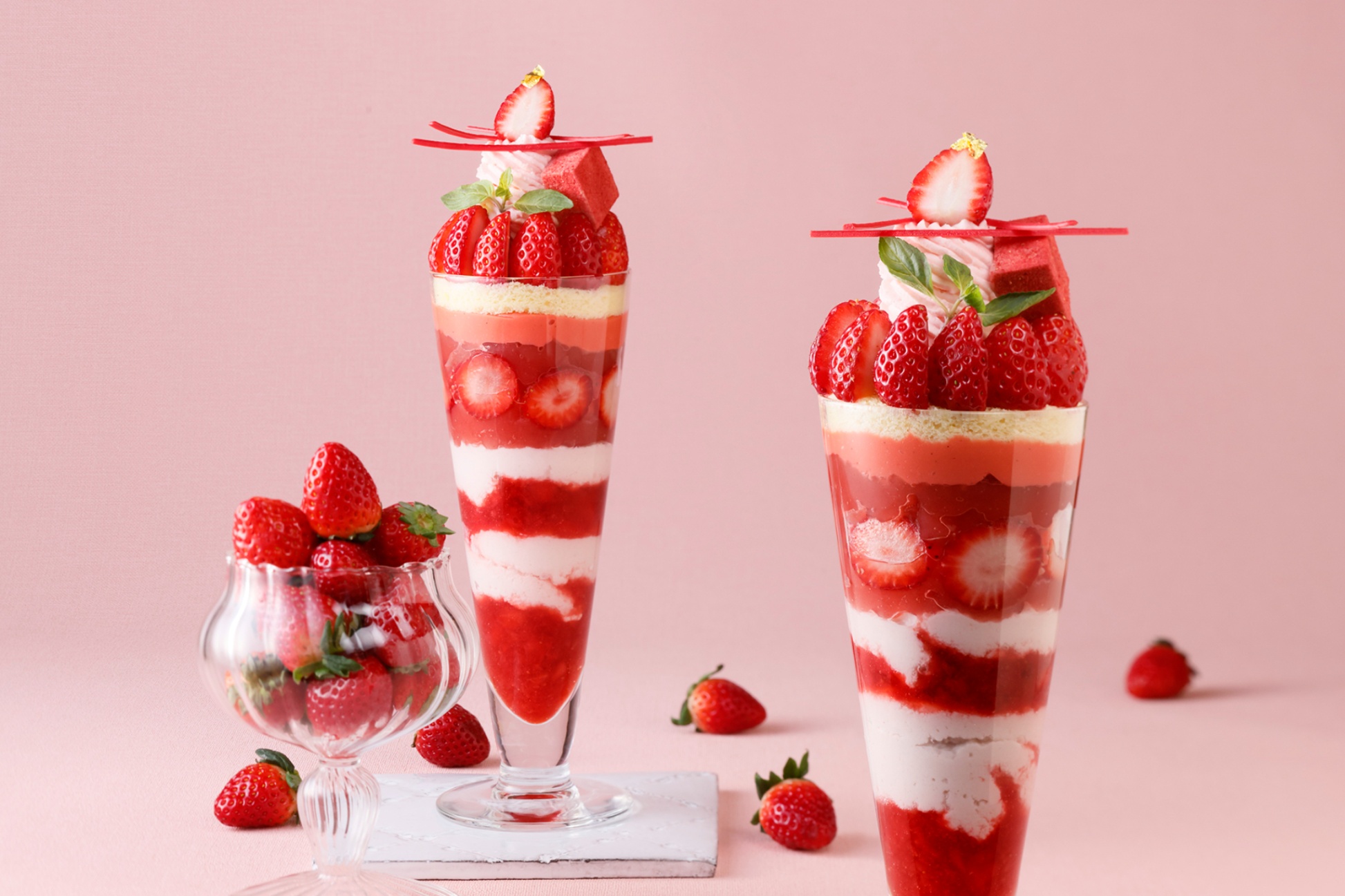 “あまおういちご”たっぷりのパフェが登場！「グランドニッコー東京 台場」で