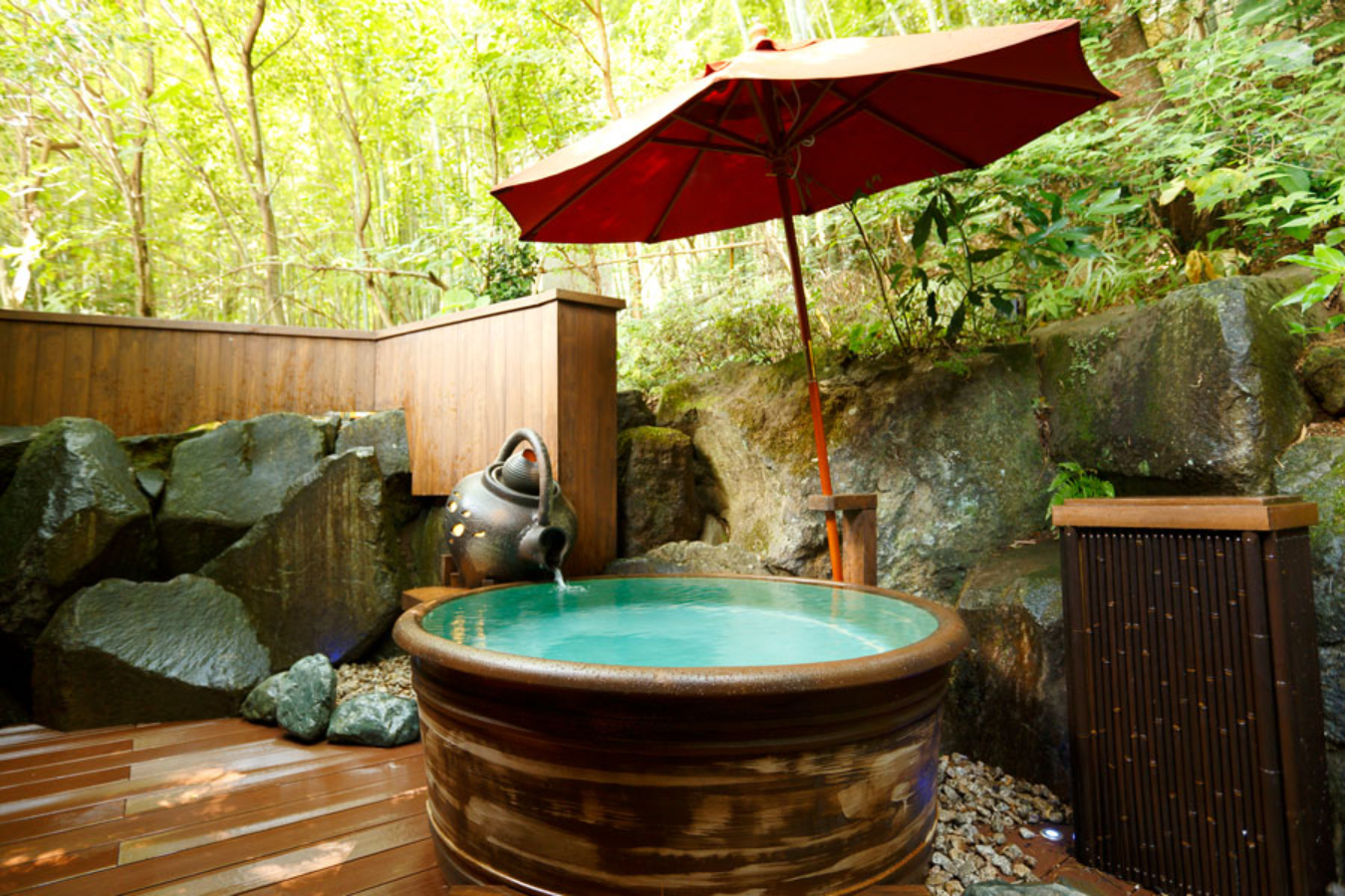 カップルで楽しむ 貸切個室風呂 箱根日帰り温泉5選 レッツエンジョイ東京