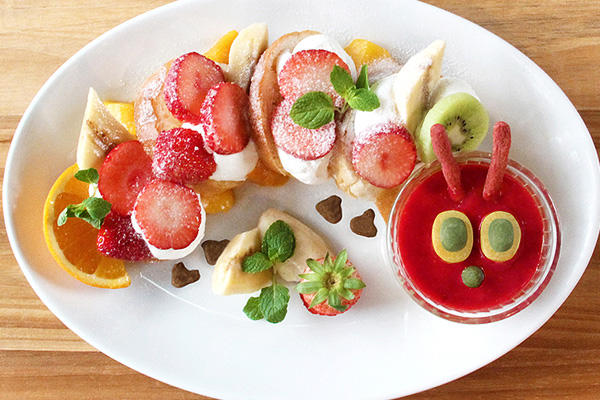 はらぺこあおむしカフェ In 吉祥寺 レッツエンジョイ東京