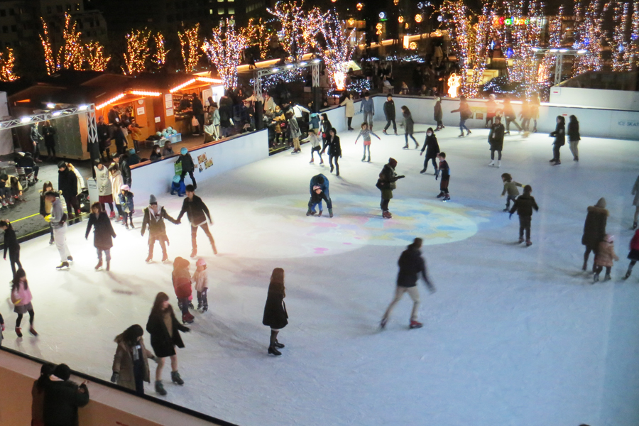 TOKYO SKYTREE TOWN(R) ICE SKATING PARK