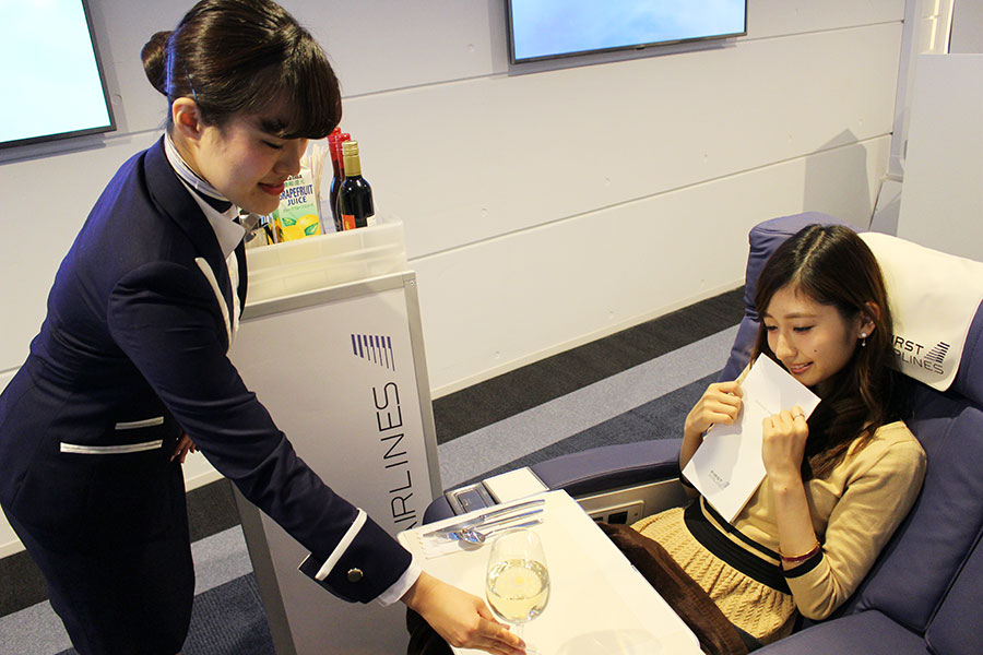 『FIRST AIRLINES』機内食
