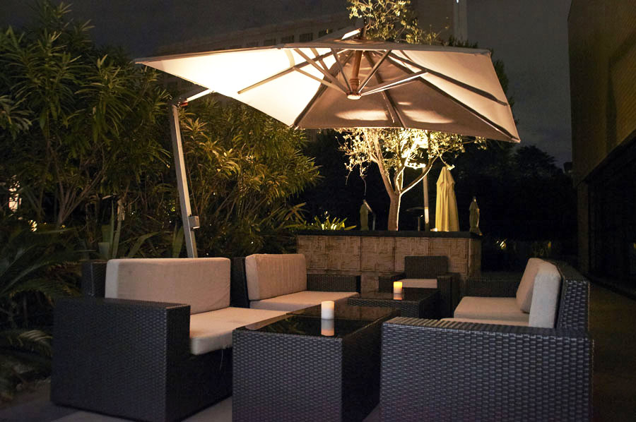 GARDEN CAFE with TERRACE BAR