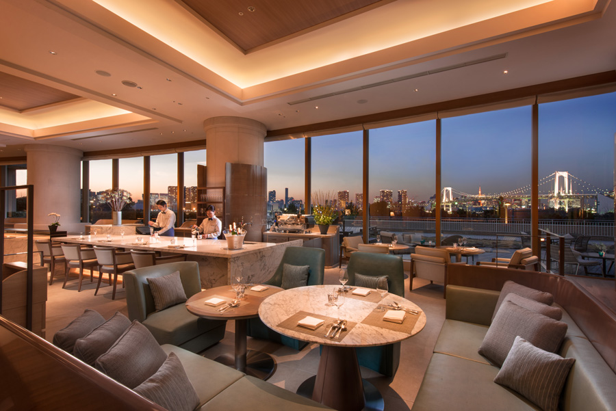 SEASCAPE TERRACE DINING