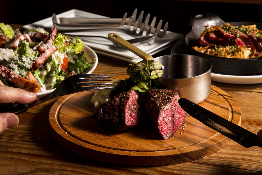 MADISON NEW YORK KITCHEN料理
