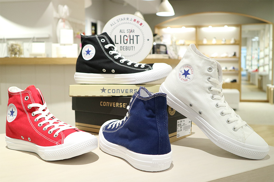 White atelier BY CONVERSE オールスター LIGHT