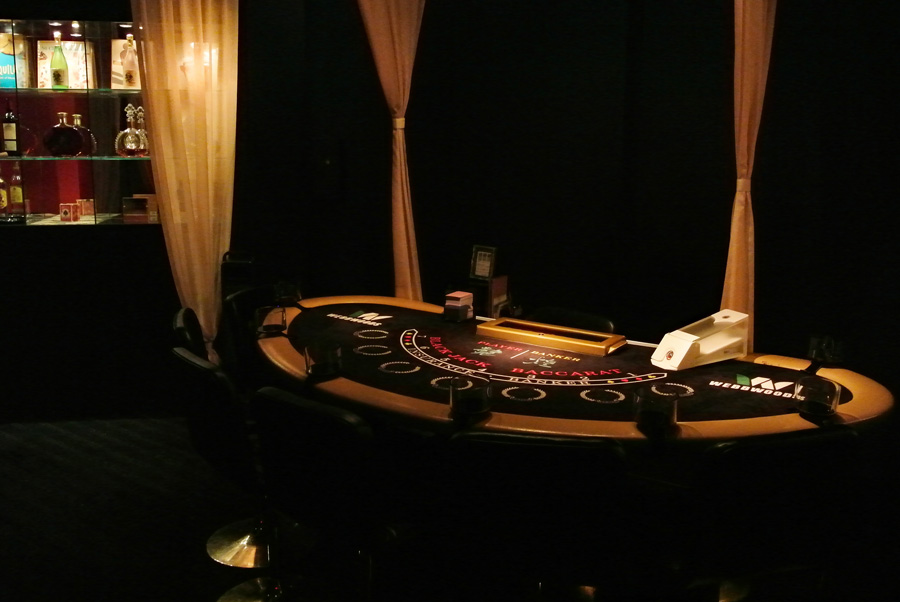 艶bar & lounge店内
