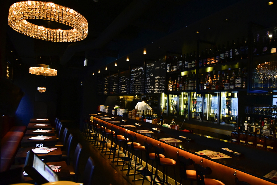 新宿MOUTON
