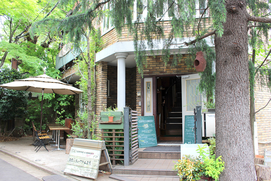 TOLO COFFEE & BAKERY