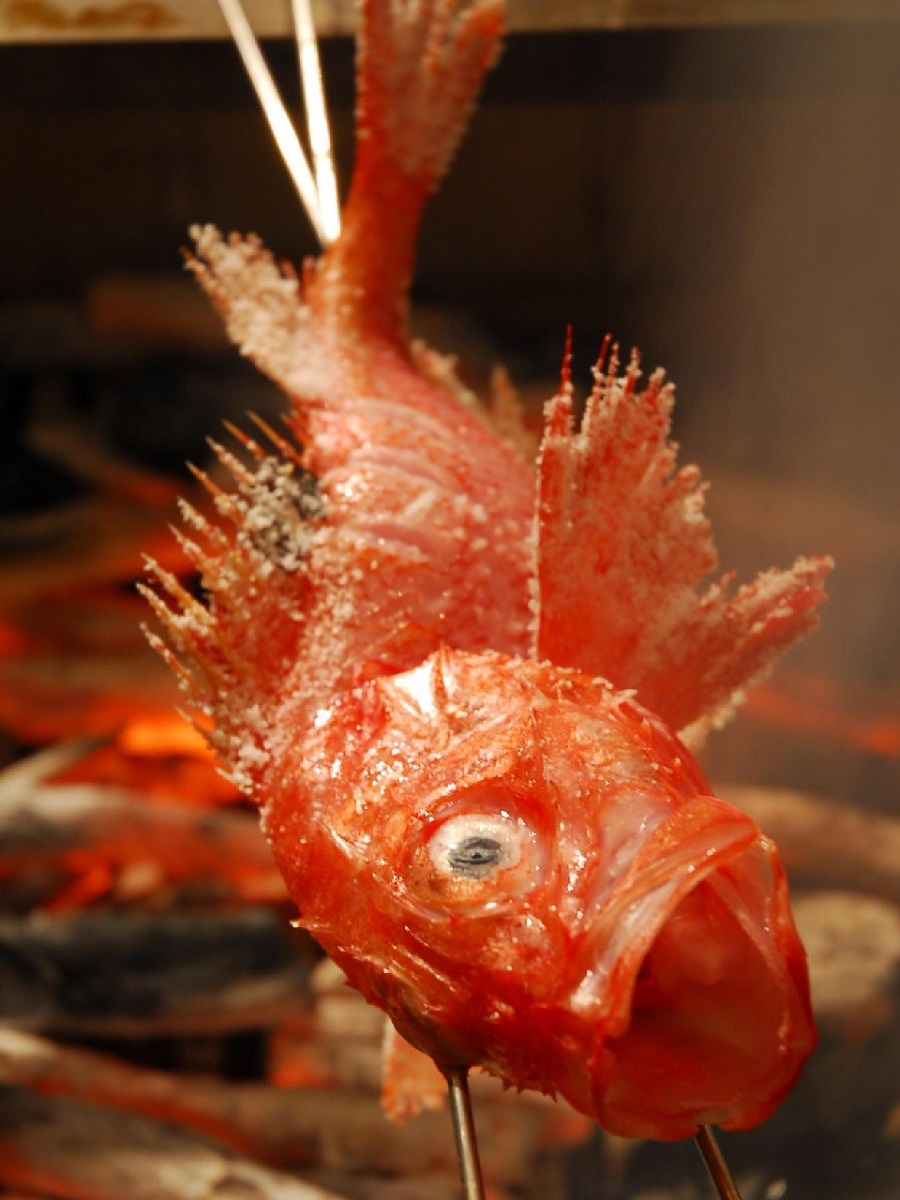 醍醐味釣りきんきの炉端焼き
