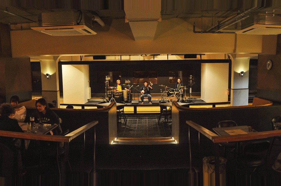 SHIBUYA BOWLING CAFE ライブ演奏