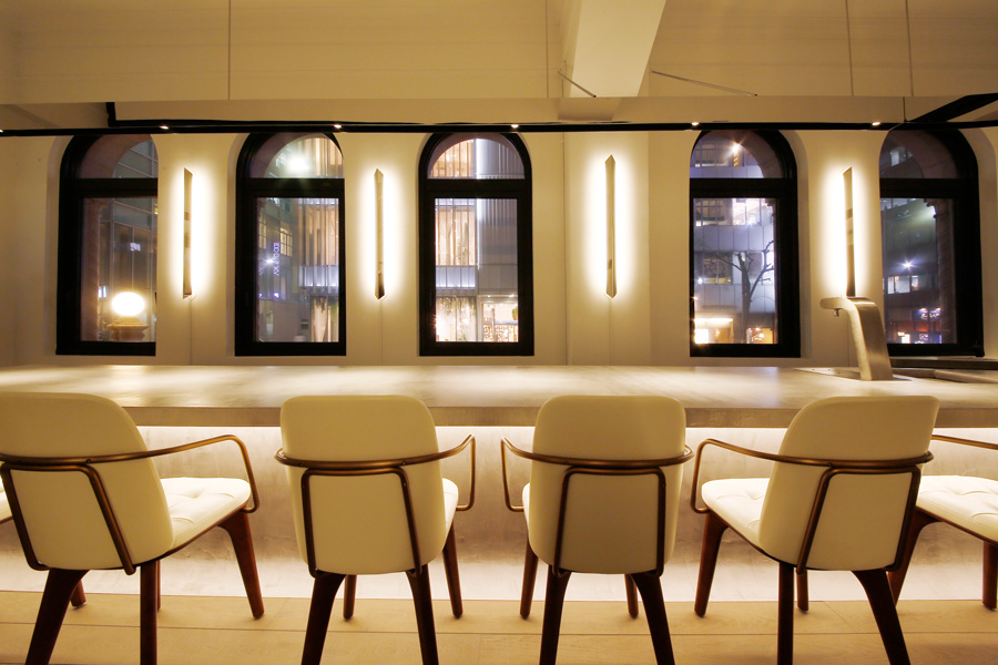 GINZA Maison HENRI CHARPENTIER店内