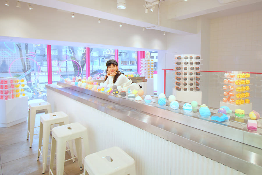 LUSH 原宿店 回転レーン