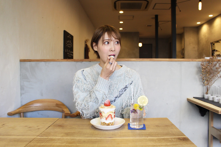 mano cafe