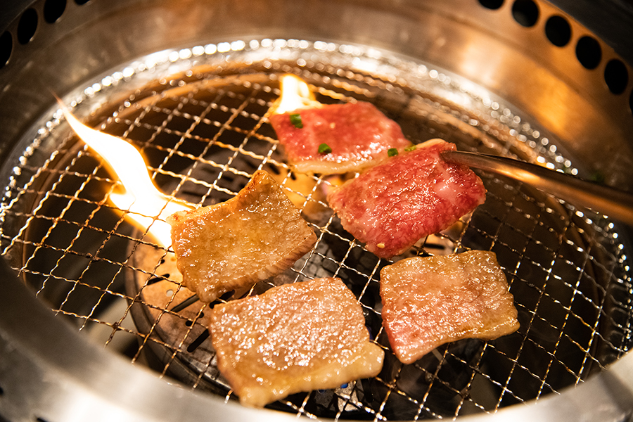 焼肉清江苑 新宿店 和牛カルビ焼き