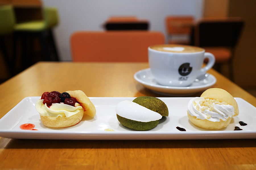 ぽんでCOFFEE「ぽ・ぽ・ぽんで」