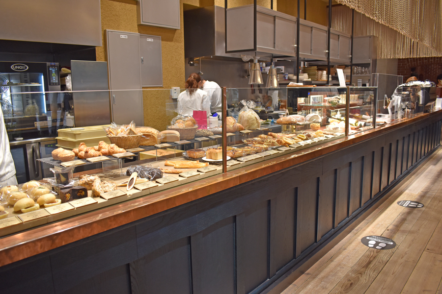 POINT ET LIGNE 神田スクエア店