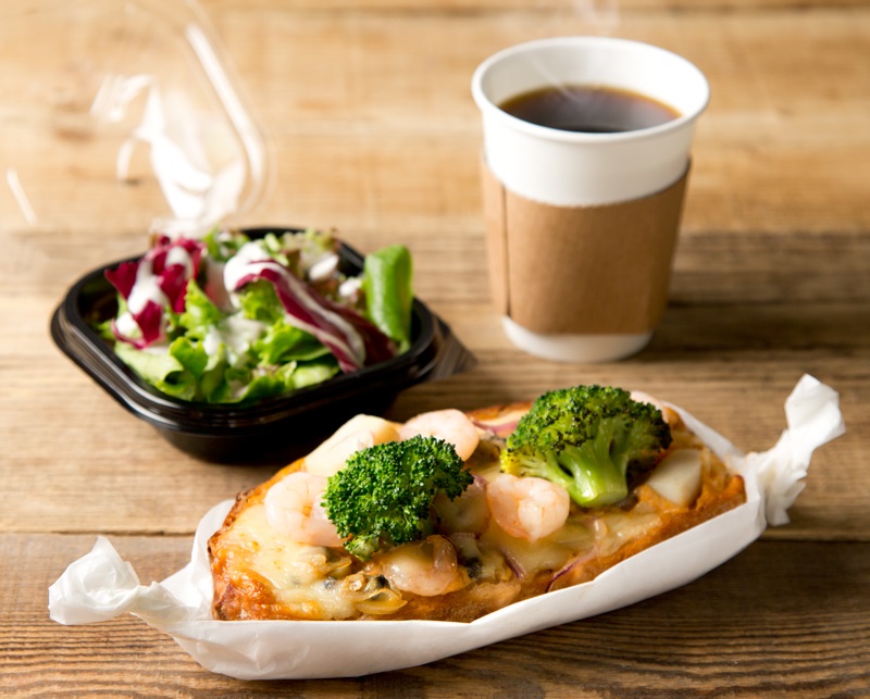 EBISU FOOD HALL 魚介のビスクのタルティーヌ