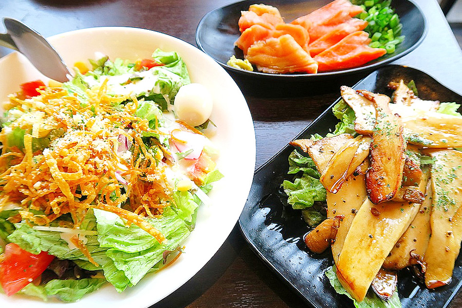 2 000円ポッキリ 店内全品が食べ飲み放題 女子会にも超使える上野の穴場を発見 レッツエンジョイ東京