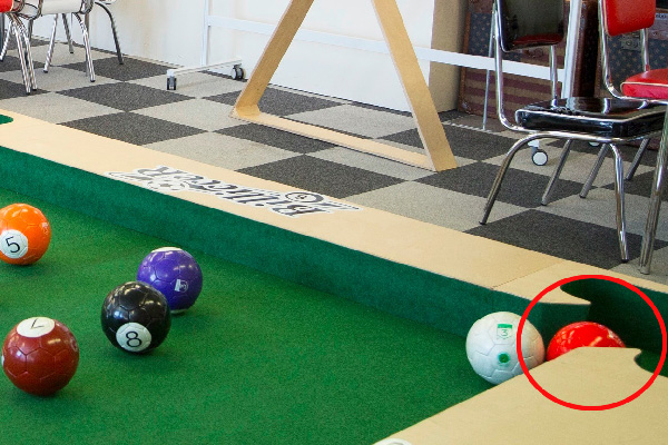 サッカーとビリヤードの融合 話題のスポーツ ビリッカー を楽しんできた レッツエンジョイ東京