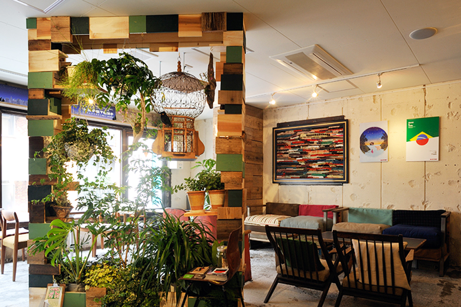 古民家風に静かなカフェも 新宿カフェまとめ保存版 レッツエンジョイ東京