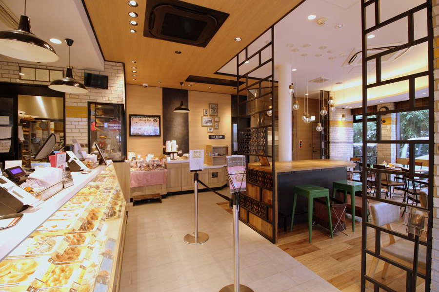 ミスドのドーナツポップ詰め放題 夢の店舗に行ってきた レッツエンジョイ東京