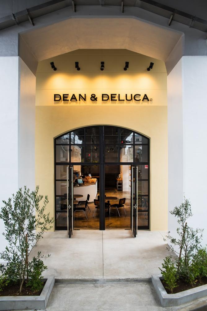 DEAN & DELUCA碑文谷店
