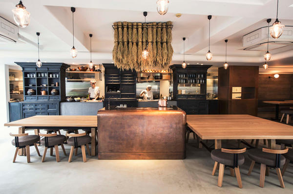 Neal S Yard Green Square レッツエンジョイ東京